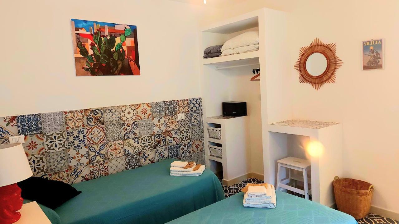 Vfh Villa Flavia Eco B&B - 50 Metri Dal Mare Santa Flavia Eksteriør billede