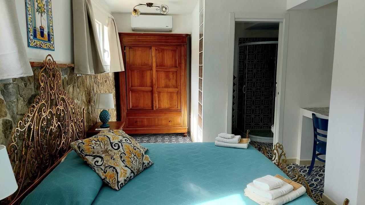 Vfh Villa Flavia Eco B&B - 50 Metri Dal Mare Santa Flavia Eksteriør billede